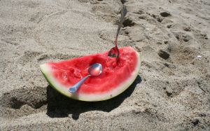 UV Natural Sunscreen Ideas to Protect Skin from Sun Damage UV Natural Sunscreen Ideas to Protect Skin from Sun Damage